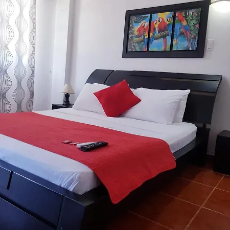 Hotel Media Luna